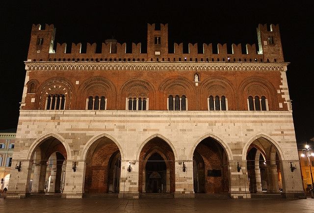Palazzo Gotico - Piacenza