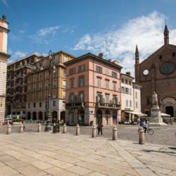 Piazza Cavalli - centro storico di Piacenza