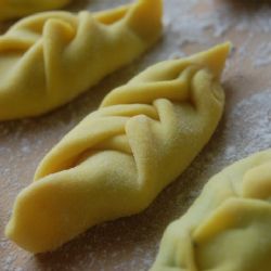 tortelli con la coda specialità piacentina