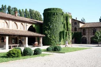 Grazzano Visconti - a village "almost" old